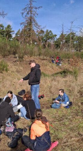 h-20250225_113115-scaled-277x600.jpg2