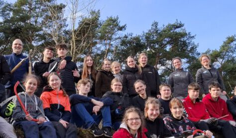 q-IMG_1600-scaled-600x277